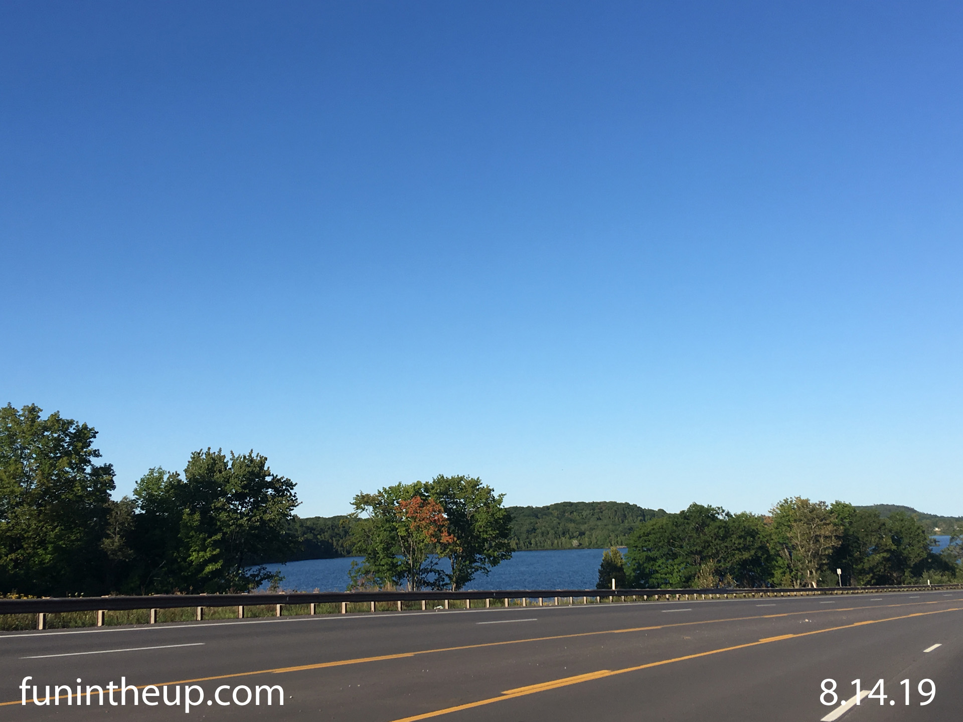 Fall Colors at Teal Lake along US41 